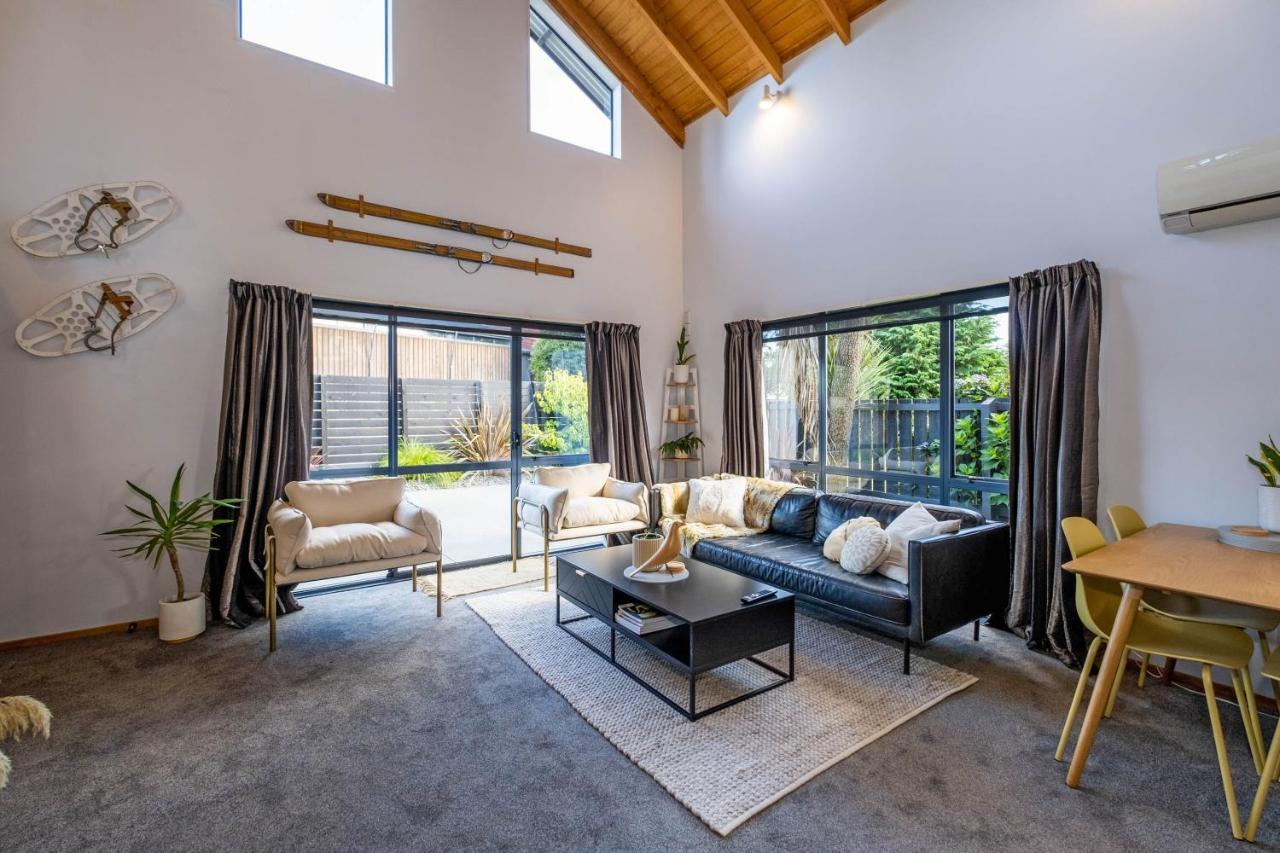 Little Black Chalet Methven Bagian luar foto