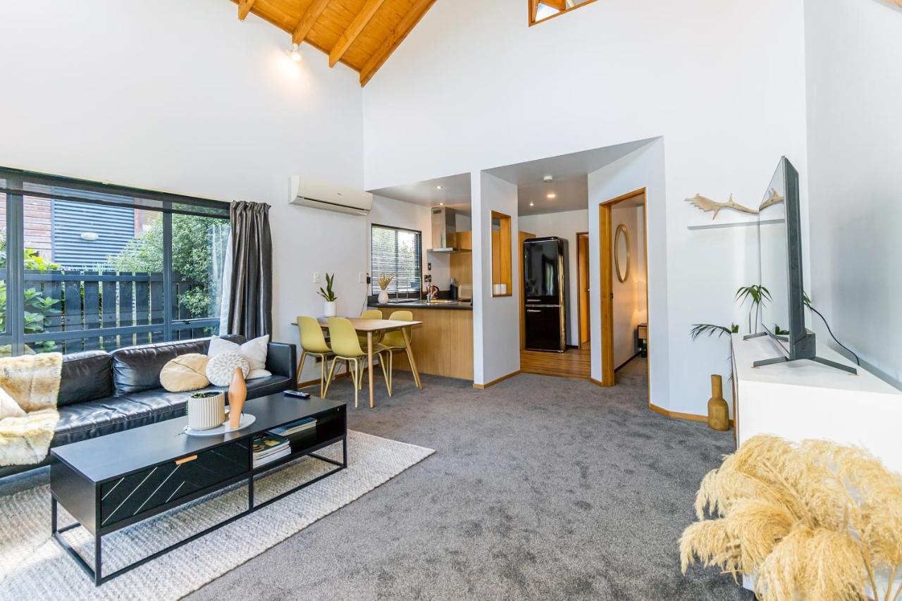 Little Black Chalet Methven Bagian luar foto